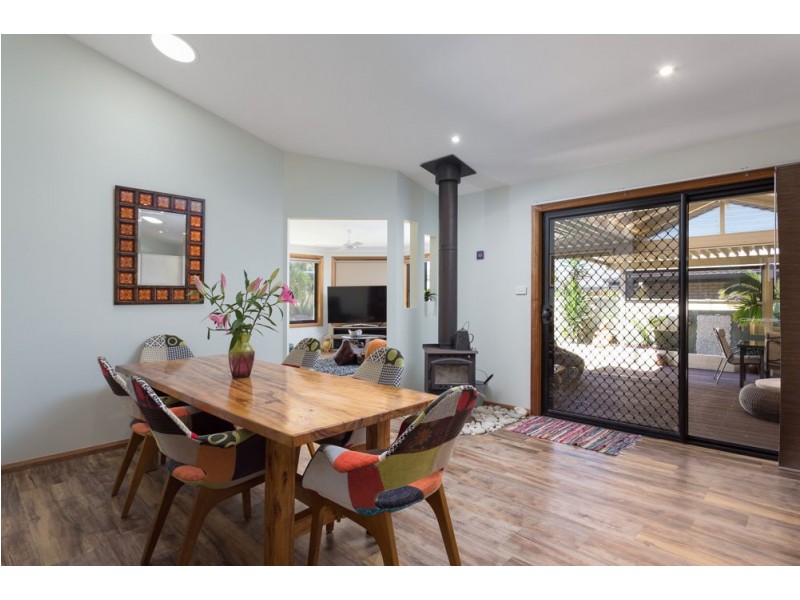 13 Shantull Drive, Wallabi Point NSW 2430