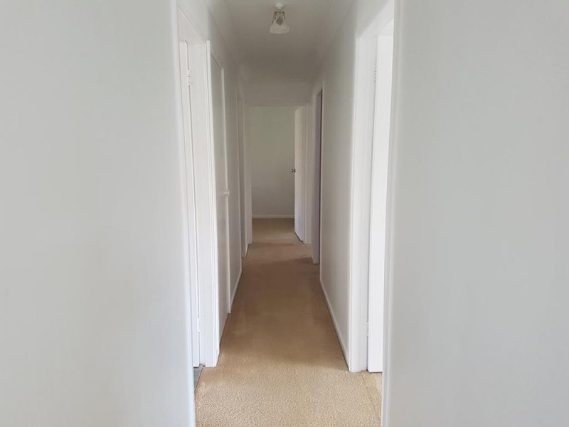 1 Sunrise Close, Old Bar NSW 2430