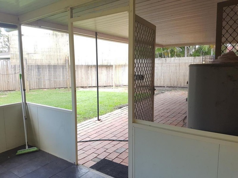 1 Sunrise Close, Old Bar NSW 2430