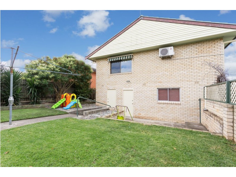 2 Wootton Crescent, Taree NSW 2430