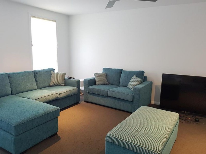 54 Albatross Way, Old Bar NSW 2430