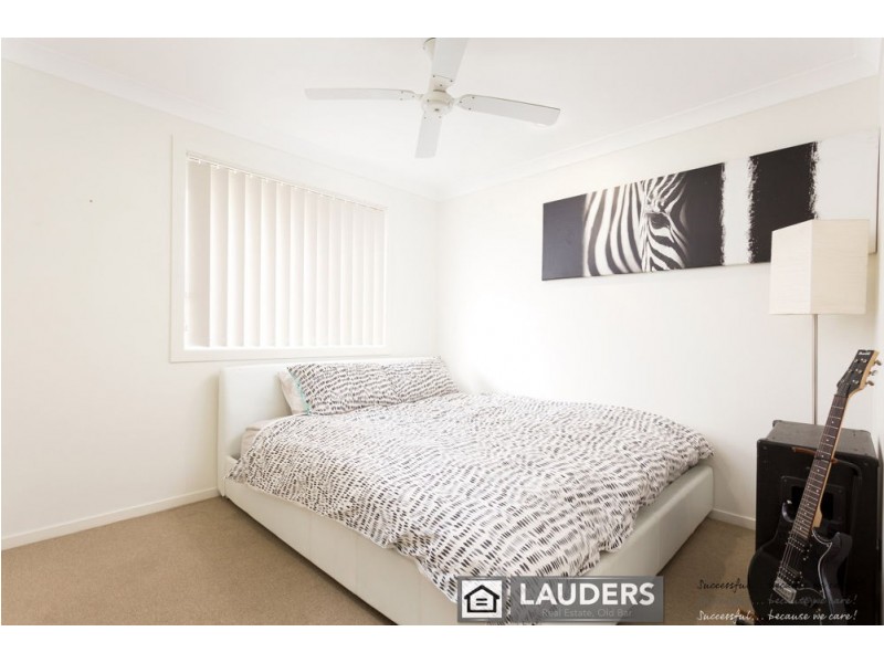 38 Albatross Way, Old Bar NSW 2430