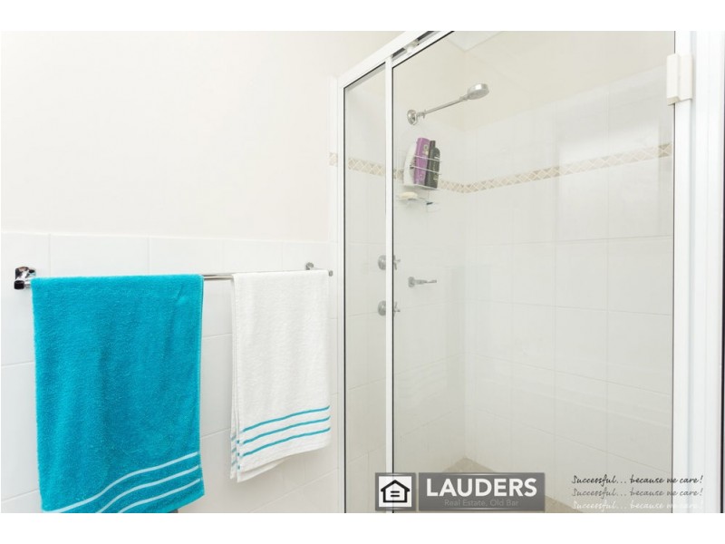 38 Albatross Way, Old Bar NSW 2430