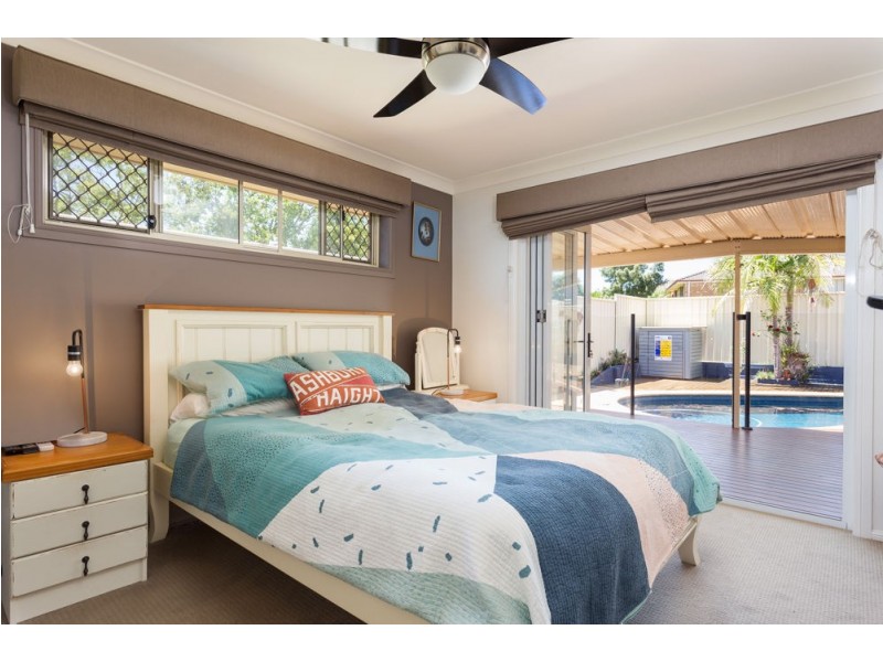 48 Carrabeen Drive, Old Bar NSW 2430