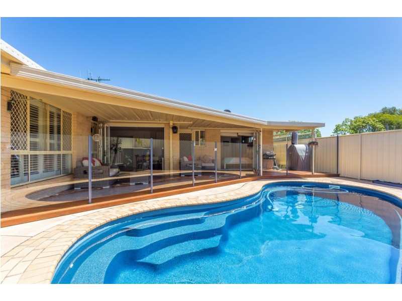 48 Carrabeen Drive, Old Bar NSW 2430