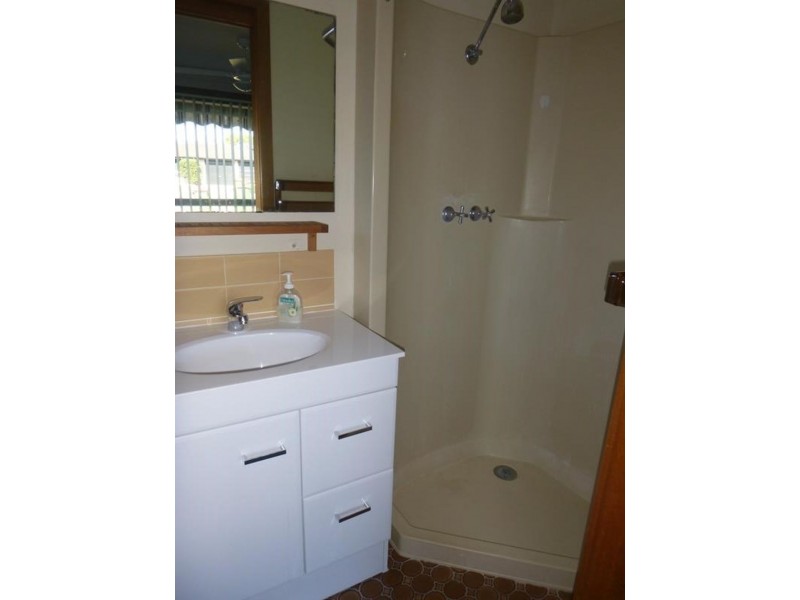 9 Kodi Close, Old Bar NSW 2430