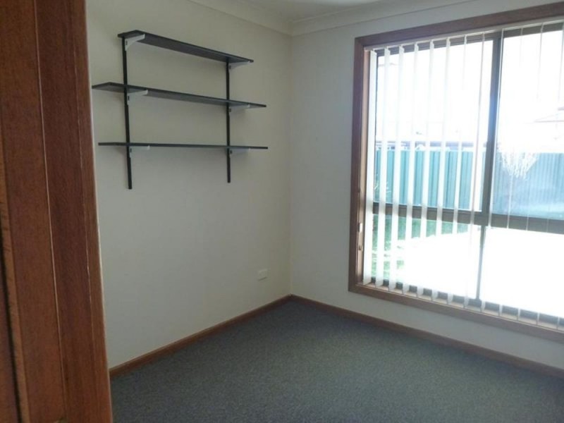 9 Kodi Close, Old Bar NSW 2430