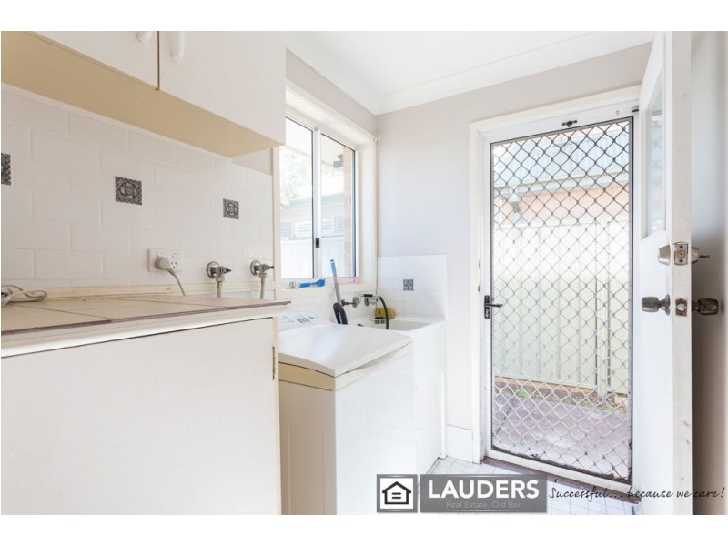 66 Wyden Street, Old Bar NSW 2430