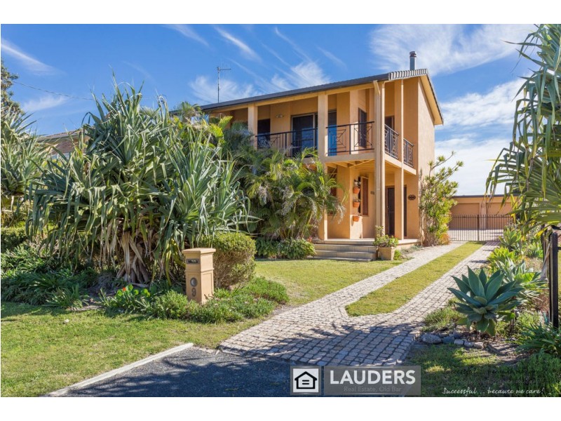 9 Lewis Street, Old Bar NSW 2430