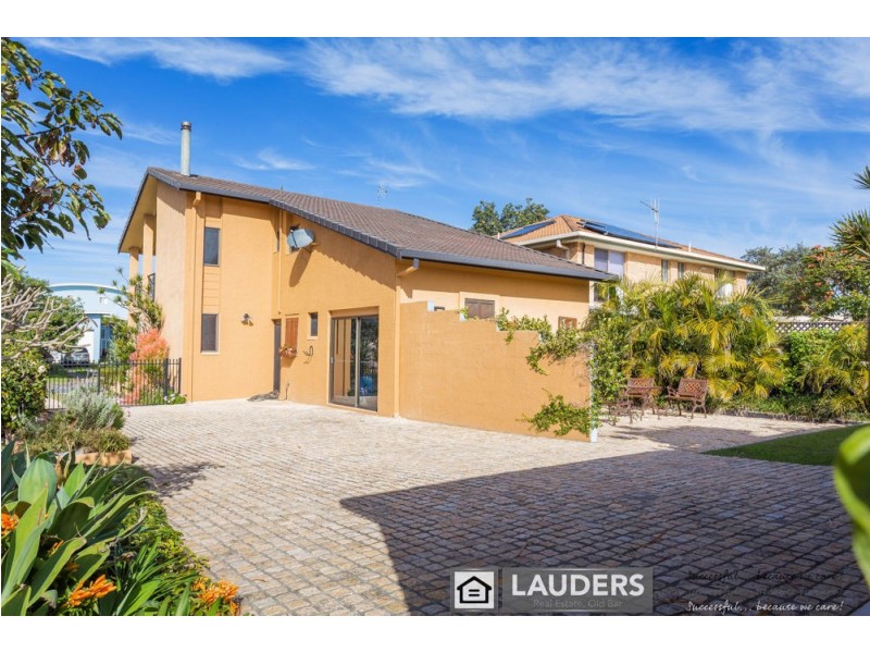 9 Lewis Street, Old Bar NSW 2430