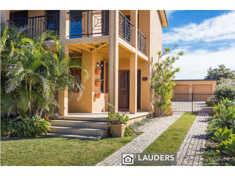 9 Lewis Street, Old Bar NSW 2430
