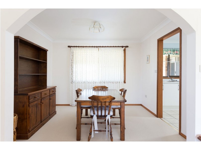 43 Gannet Crescent, Old Bar NSW 2430