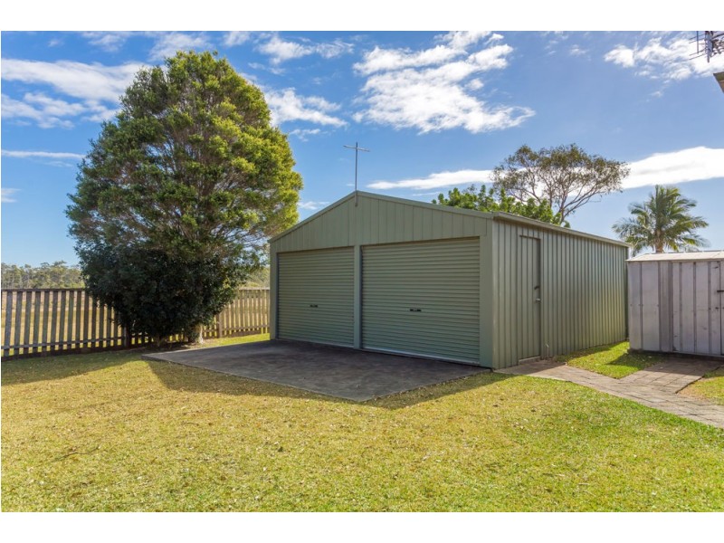 43 Gannet Crescent, Old Bar NSW 2430