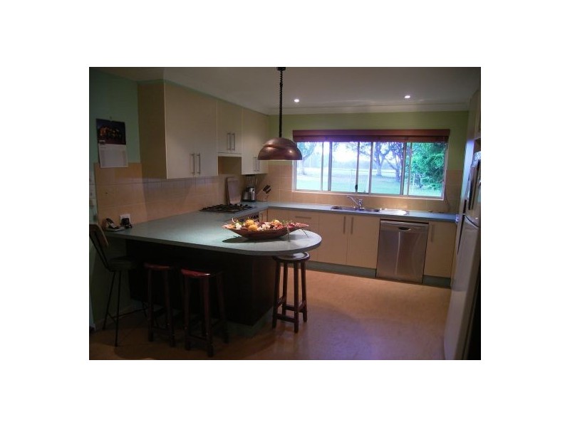 9 Old Bar Road, Old Bar NSW 2430