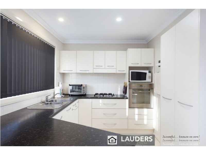 1/103 Commerce Street, Taree NSW 2430