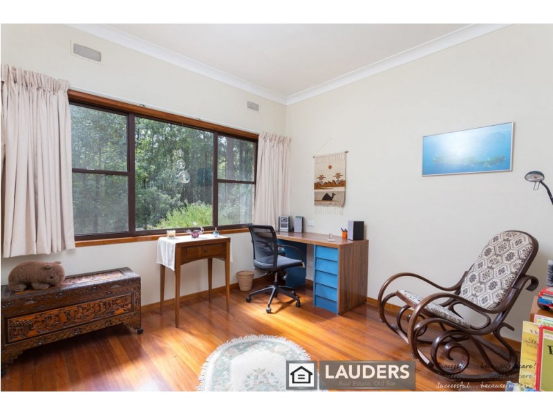 37 Beal Avenue, Mitchells Island NSW 2430