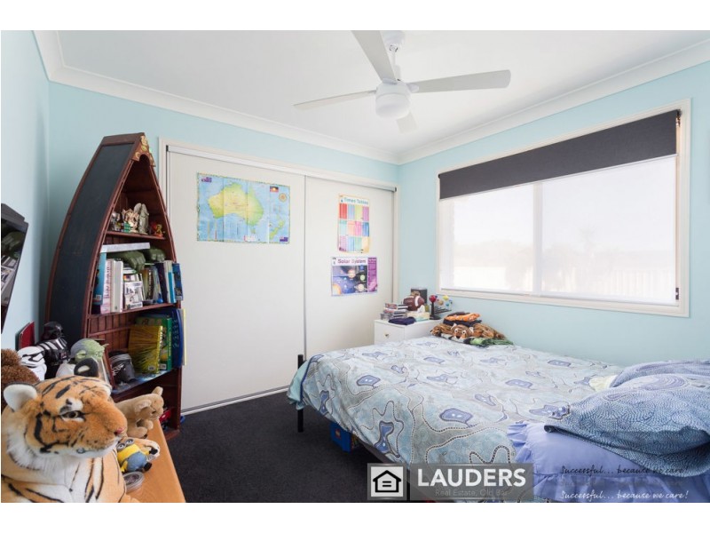 12 Shantull Drive, Wallabi Point NSW 2430