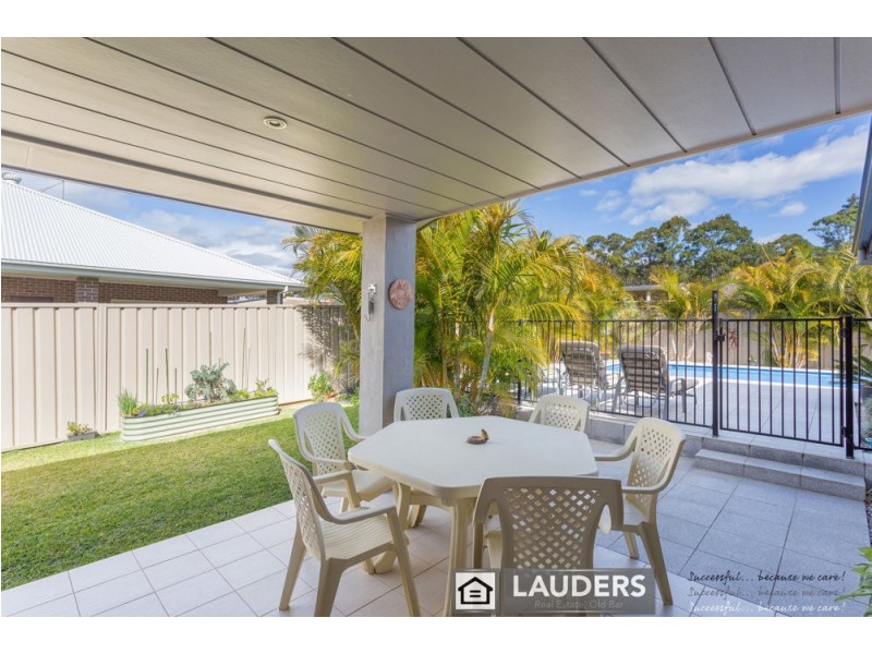 9 Janice Street, Wallabi Point NSW 2430