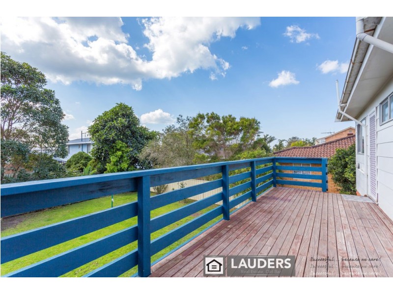 19 Tirriki Street, Old Bar NSW 2430