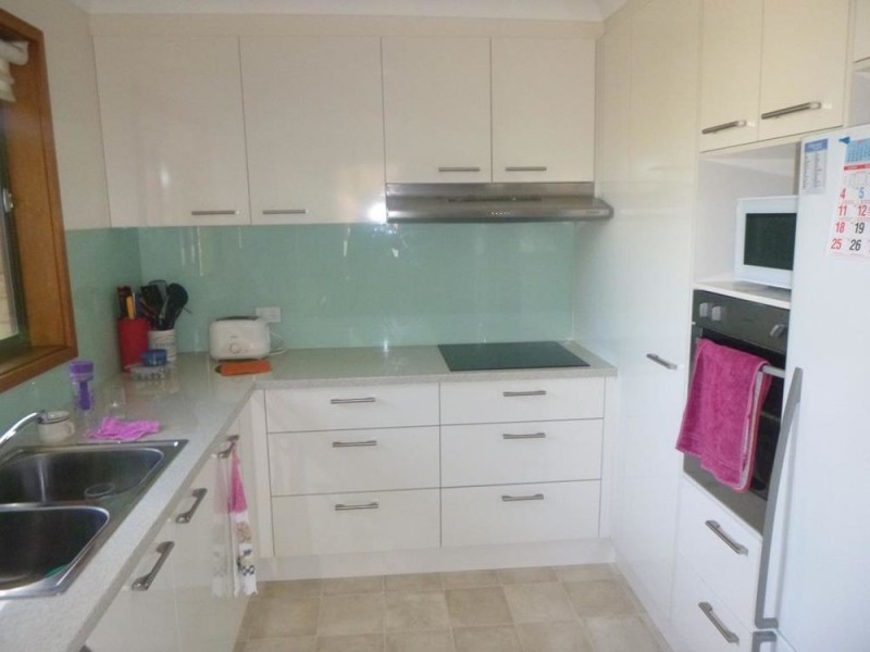 6 Kolang Street, Old Bar NSW 2430
