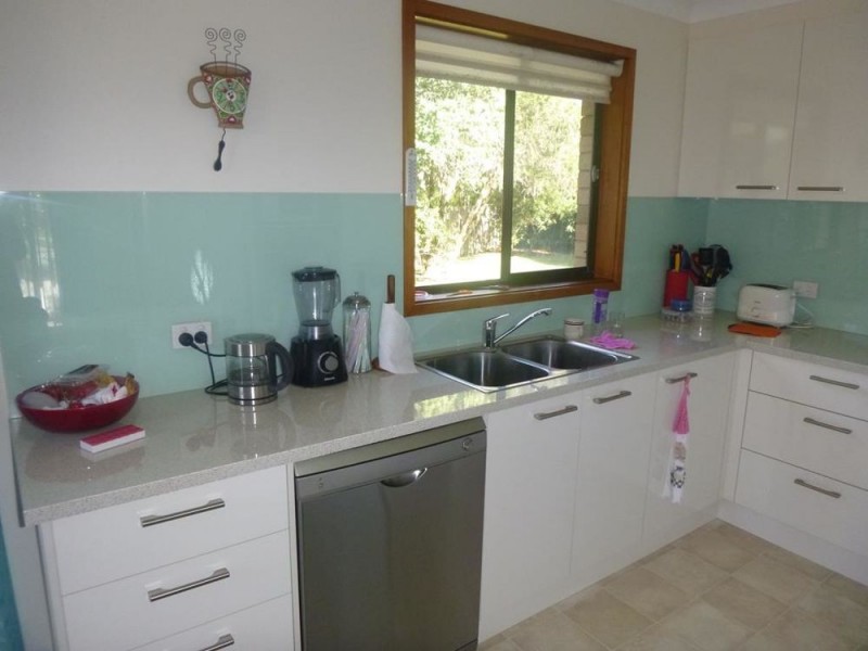6 Kolang Street, Old Bar NSW 2430