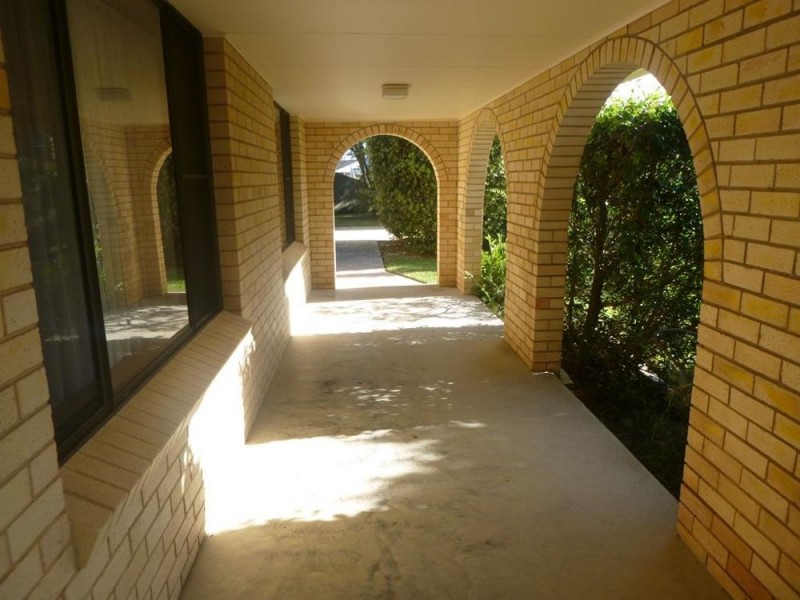 6 Kolang Street, Old Bar NSW 2430