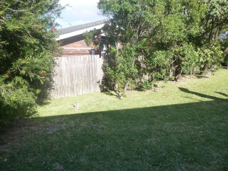 6 Kolang Street, Old Bar NSW 2430