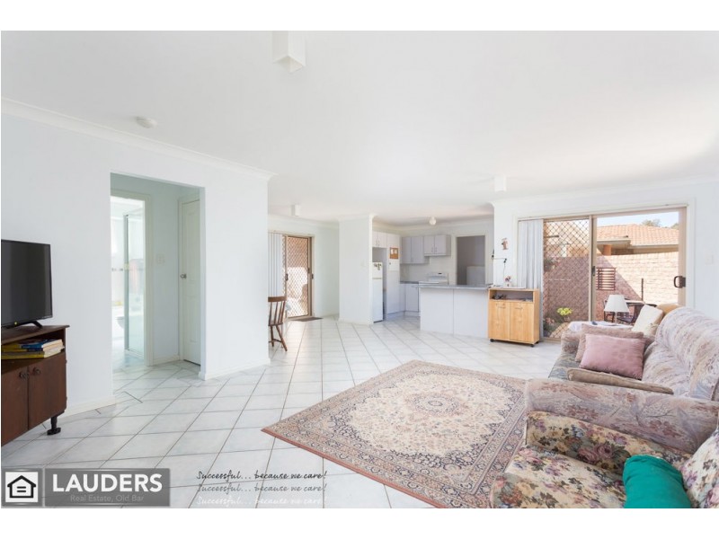 1/16 Waterman St, Old Bar NSW 2430