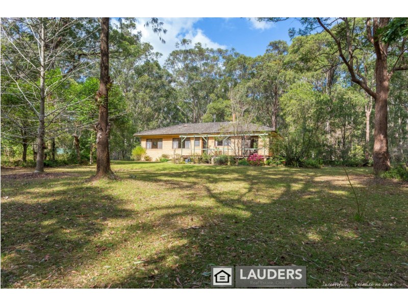 37 Beal Avenue, Mitchells Island NSW 2430