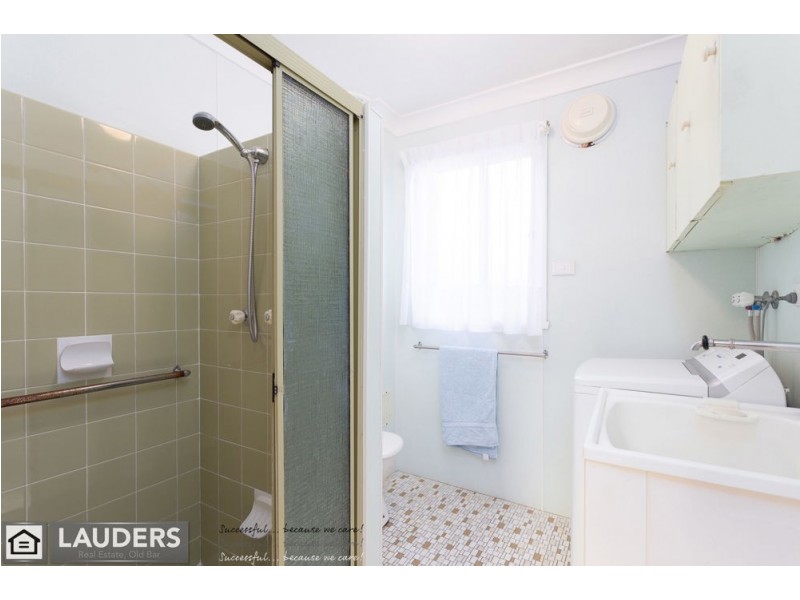 12 Lewis Street, Old Bar NSW 2430