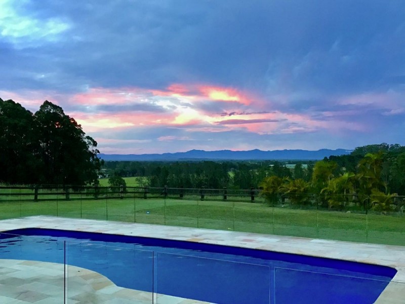 16 St Marks Lane, Old Bar NSW 2430