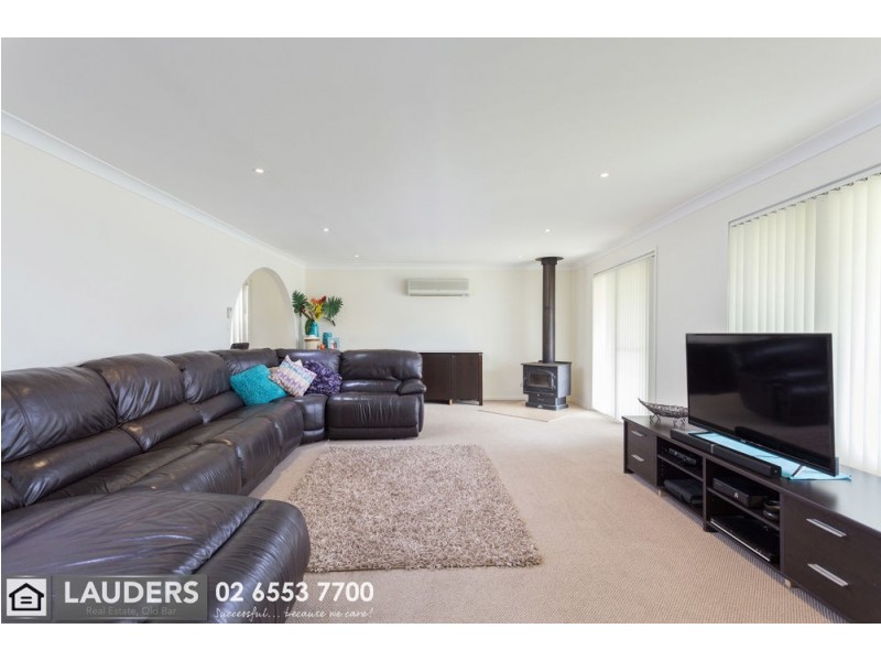 33 Dugdale Avenue, Taree NSW 2430