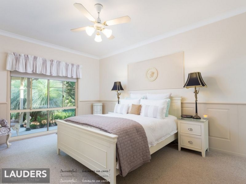 28 Kolinda Drive, Old Bar NSW 2430