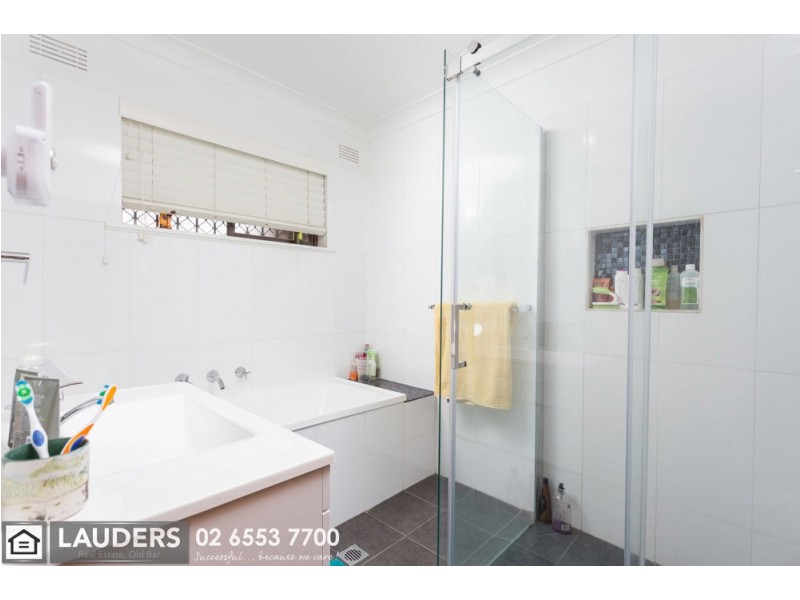 1 Deb Street, Taree NSW 2430