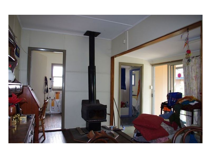 11 Hall Street, Old Bar NSW 2430