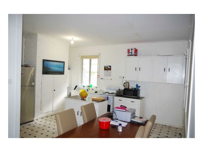 14 Richardson Street, Old Bar NSW 2430