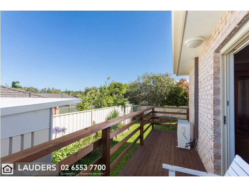 48 Medowie Road, Old Bar NSW 2430