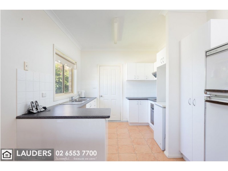 48 Medowie Road, Old Bar NSW 2430