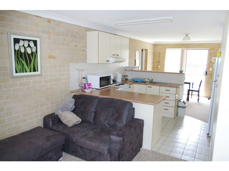 3/31 Clerke Street, Old Bar NSW 2430