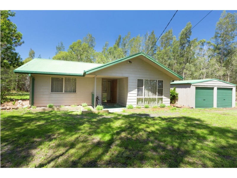 34 Oxley Island Rd, Oxley Island NSW 2430