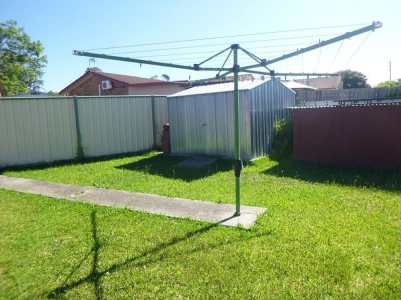 23 Palanas Drive, Taree NSW 2430