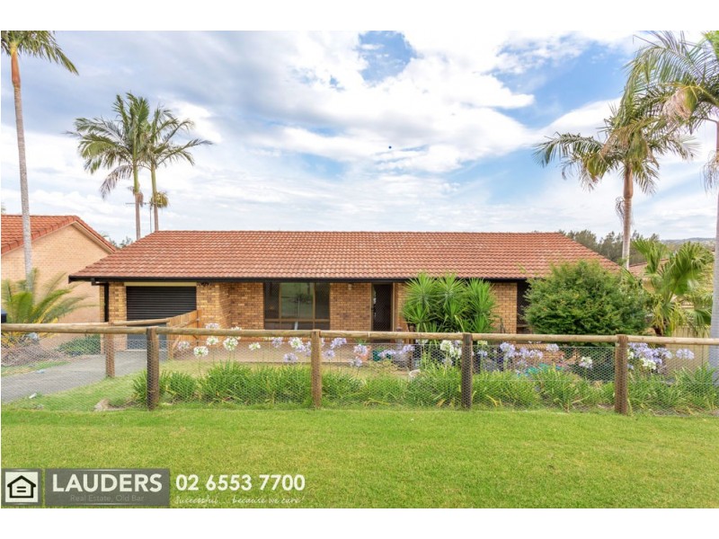 9 Caparra Close, Tinonee NSW 2430