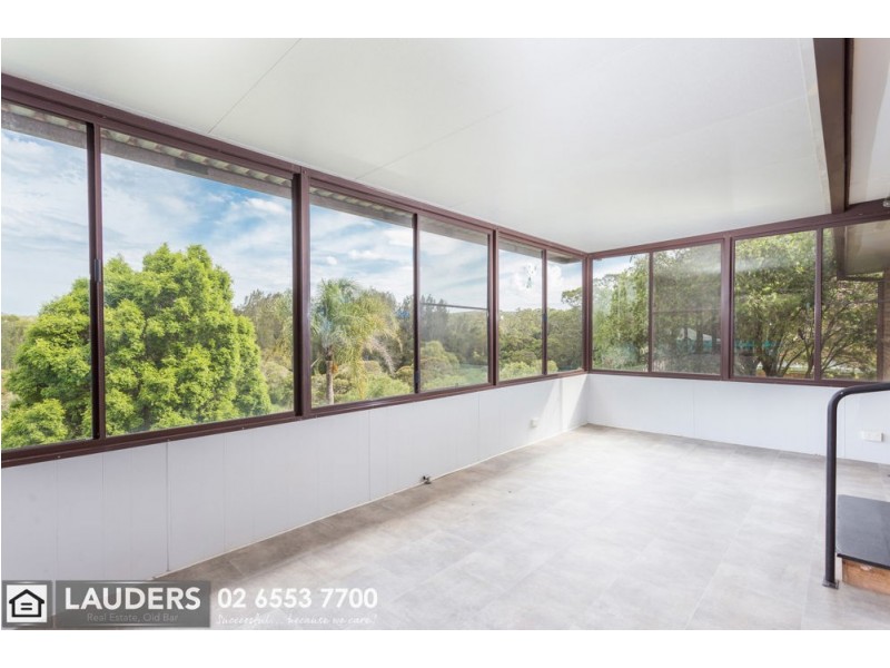 9 Caparra Close, Tinonee NSW 2430