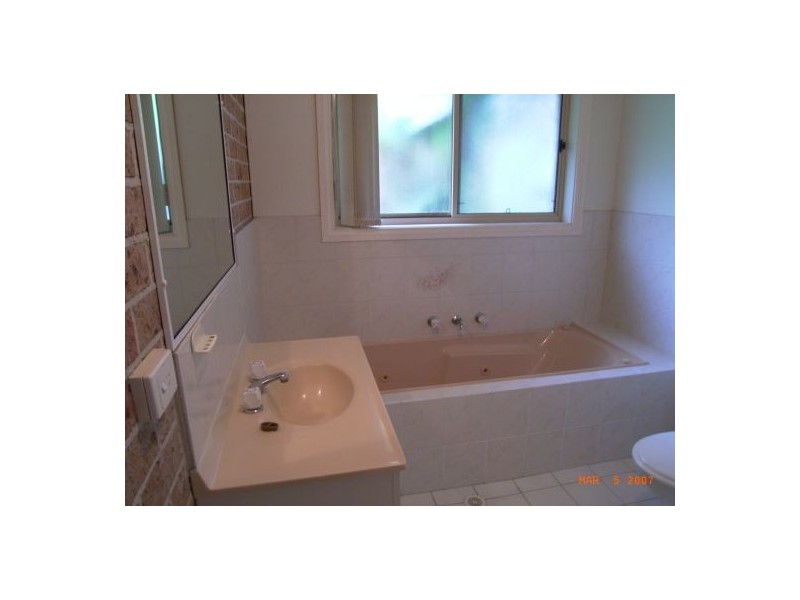 4/10 Connell Street, Old Bar NSW 2430