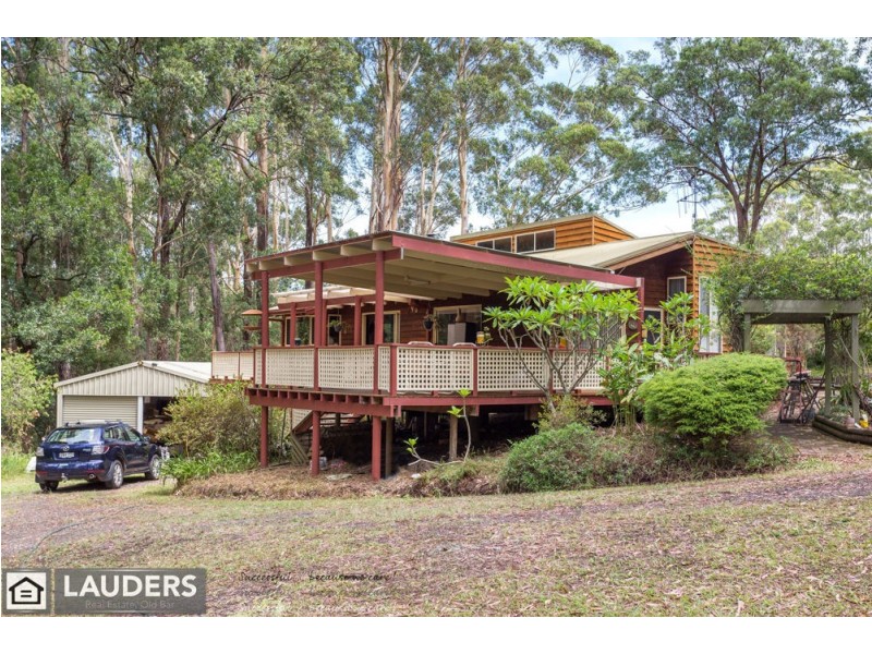 9 Rainforest Drive, Mitchells Island NSW 2430