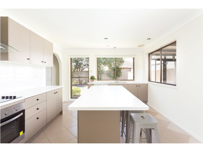 26 Gannet Crescent, Old Bar NSW 2430