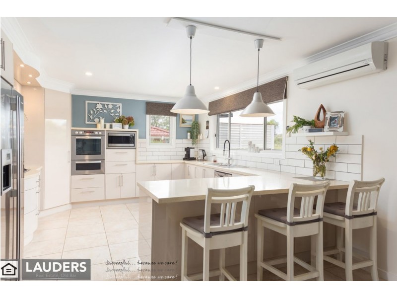 38 Rushby Drive, Old Bar NSW 2430