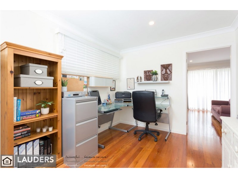 38 Rushby Drive, Old Bar NSW 2430