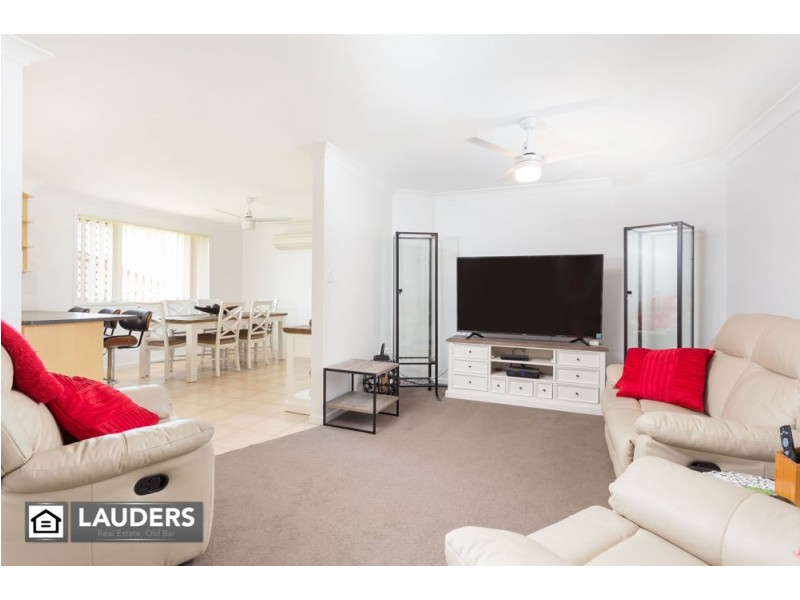 21 Mistral Place, Old Bar NSW 2430
