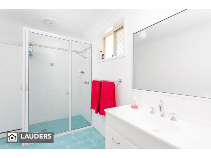 21 Mistral Place, Old Bar NSW 2430